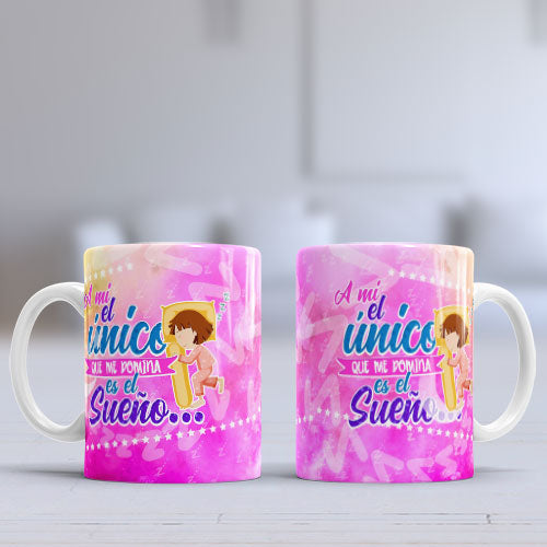 Taza personalizada "A mi el único que me domina es el sueño"